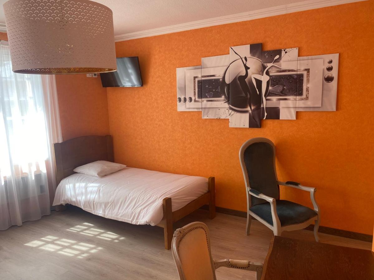 Hotel Le Sully Meyrueis Exterior photo