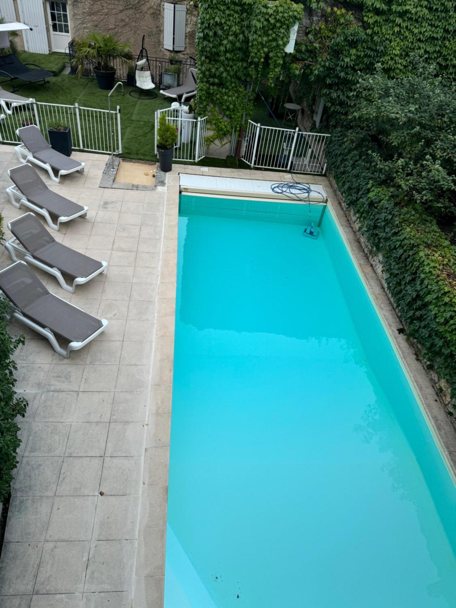 Hotel Le Sully Meyrueis Exterior photo
